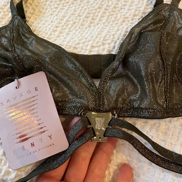 Savage X Fenty Going Platinum Strappy Mesh Bralette Deep Forest Green size Small - Picture 5 of 5
